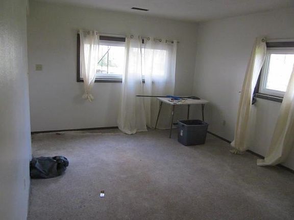 5th image of 452 W Cottonwood St