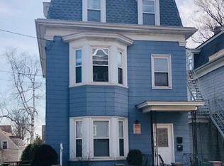 75 Walnut St, Somerville, MA 02143