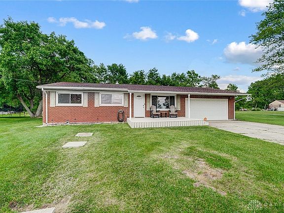 3rd image of 8446 Ora Ln