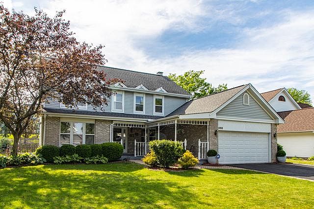 2nd image of 468 Chesterfield Ln