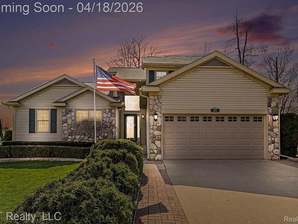 1st image of 2385 Lorraina Ln