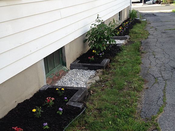 Side of house along driveway