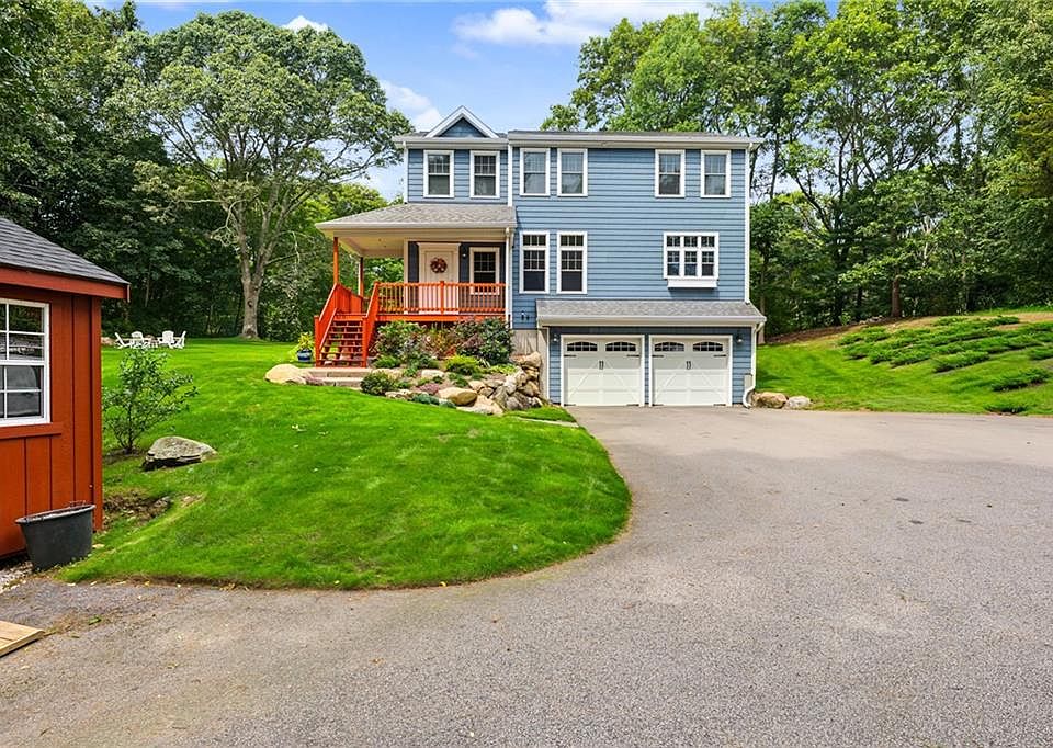 1st image of 19 C Sycamore Dr