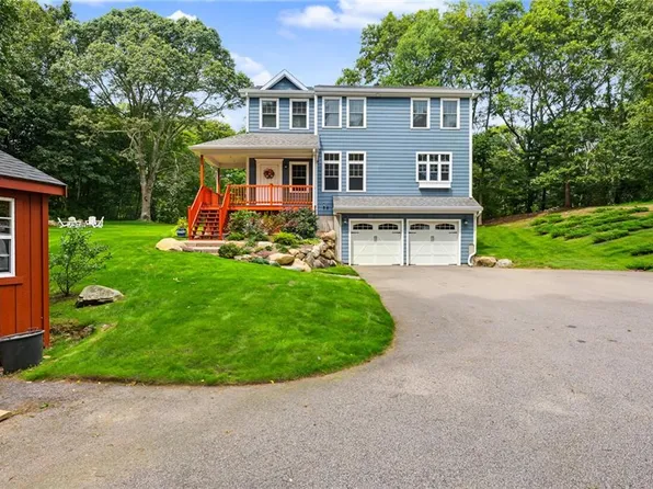 19 C Sycamore Dr, Westerly, RI 02891