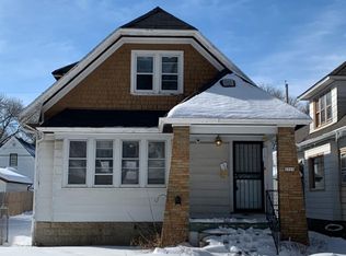 3719 N 37th St, Milwaukee, WI 53216