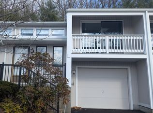 17 Coventry Rd, Grafton, MA 01519