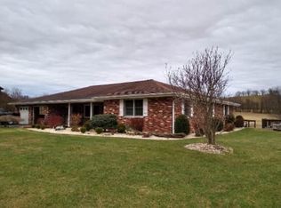 426 Schenley Rd, Leechburg, PA 15656