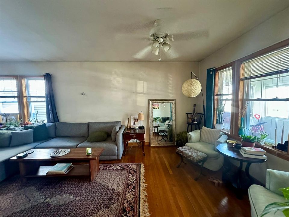 1st image of 133 Princeton St #2