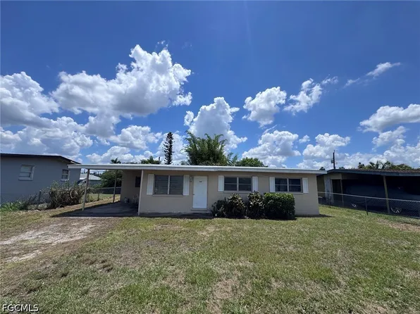 1125 Marsh Ave, Fort Myers, FL 33905