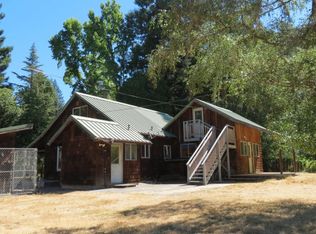 280 Golden Gate Dr, Carlotta, CA 95528