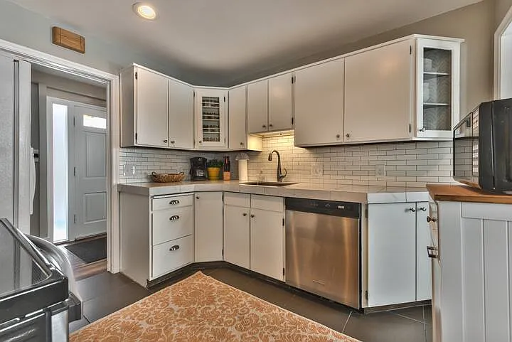 2235 S Preston St — Photo 7