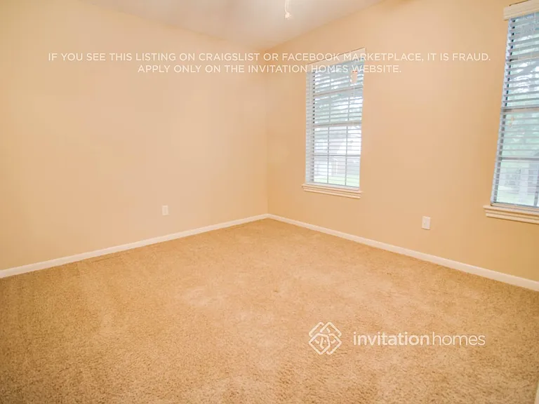 7822 Heather Heights Way — Photo 11