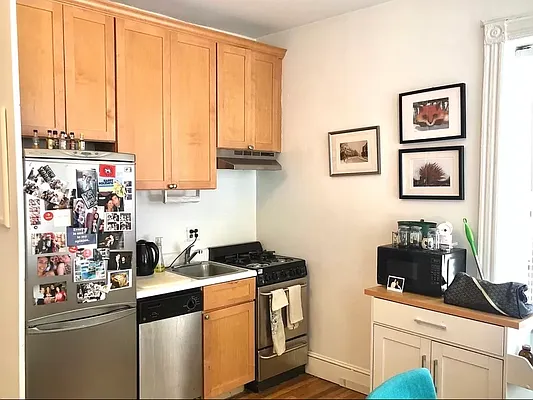 Rented by LJ Sloane Management | media 11