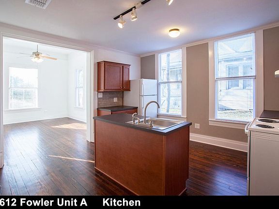4th image of 612 N Fowler St APT A
