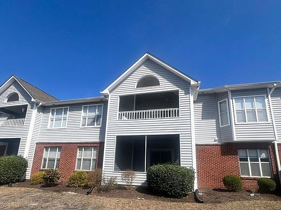5th image of 4162 Breezewood Dr Unit 101