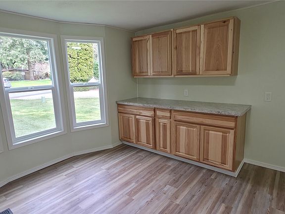 5th image of 17340 Sargent Road SW #35