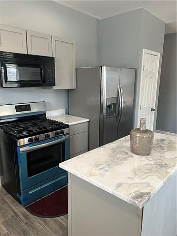 1st image of 2619 Madrid St