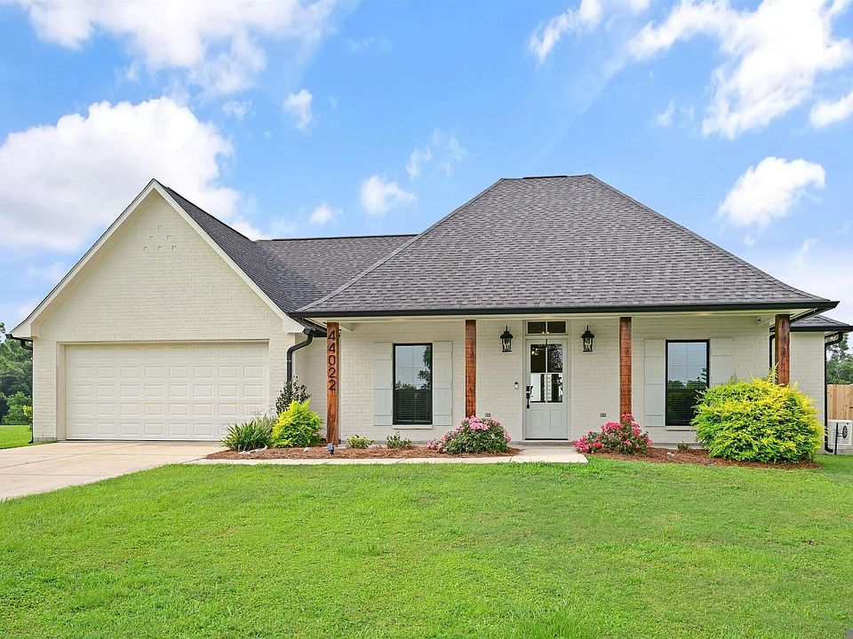 1st image of 44022 Bayou Blvd