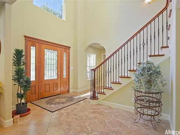 4th image of 5625 Raymond Ct