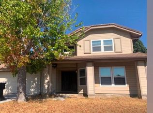 8275 Tamarind Ln, Riverside, CA 92509