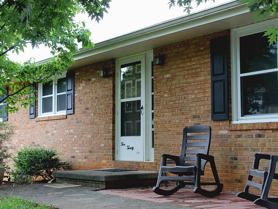 1st image of 526 Valleydale Ave