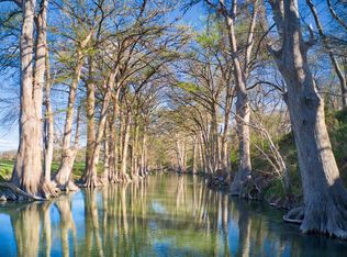 1033 Fm 473, Sisterdale, TX 78006