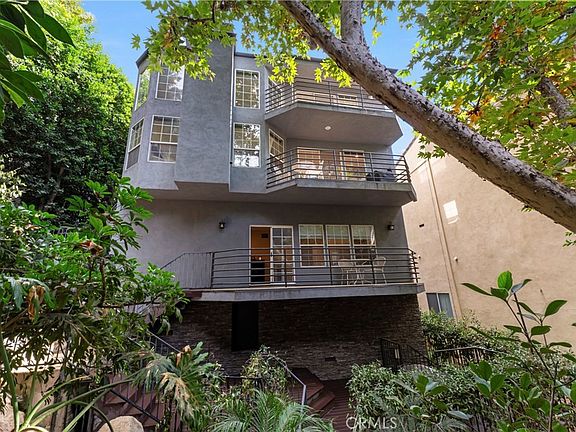 2nd image of 2355 N Beverly Glen Blvd