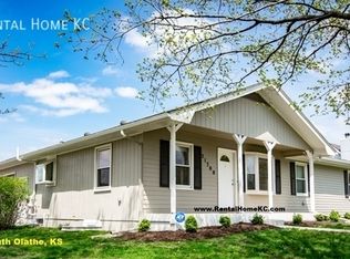 21700 W 178th Ter, Olathe, KS 66062