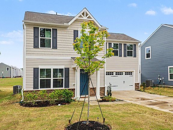 3rd image of 1476 Burgundy Bluff Ln