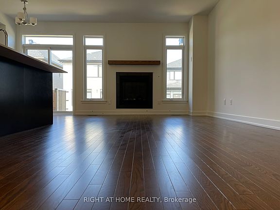 3rd image of 640 Rathburn Ln