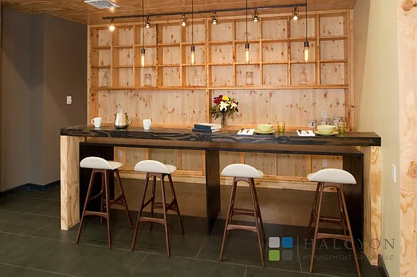 Rented by Halcyon Management Group LLC | media 44