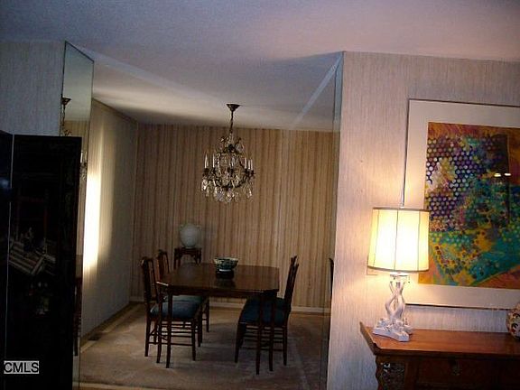 3rd image of 360 Fountain St APT 25