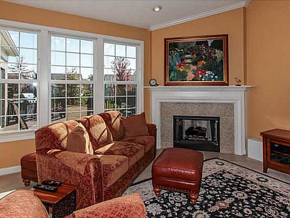 3rd image of 8843 W Cobblestone Dr