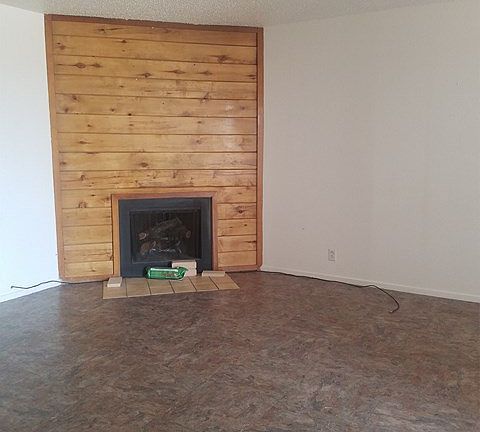 5th image of 406 SE 6th St APT B