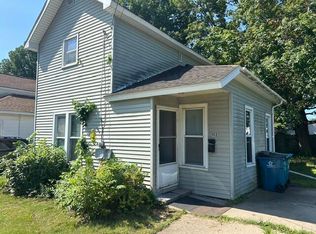 102 S George St, Decatur, MI 49045