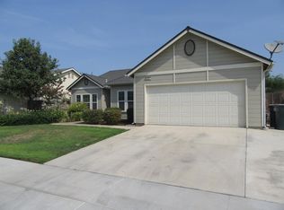 2312 Kirch Flat Ave, Tulare, CA