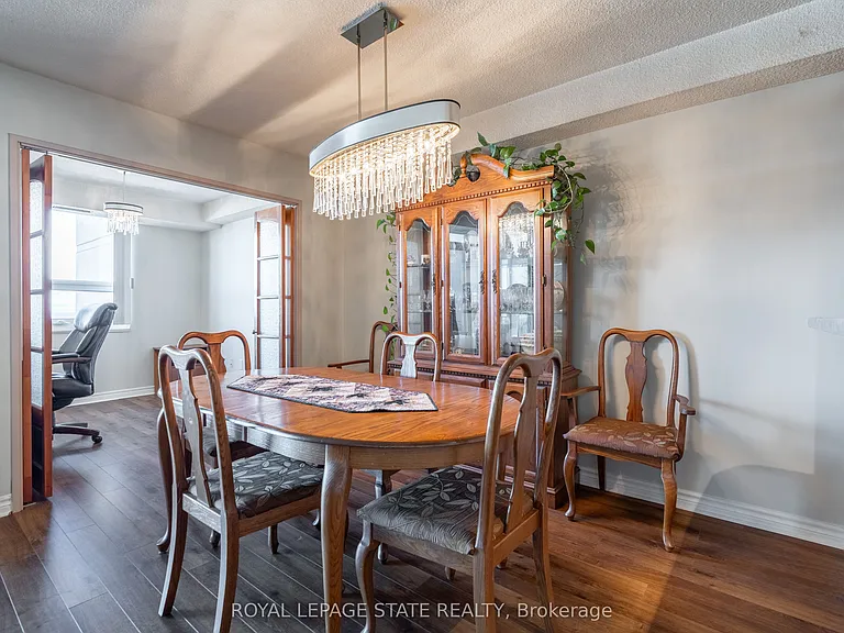 500 Green Rd #1218 — Photo 11