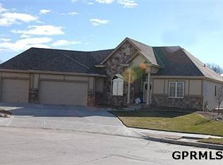 11603 Bay Cres, Papillion, NE 68133