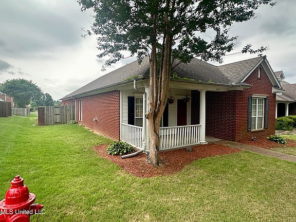 4th image of 4887 Stone Park Blvd