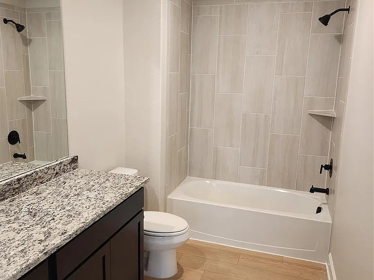 1411 Butler Ave — Photo 11