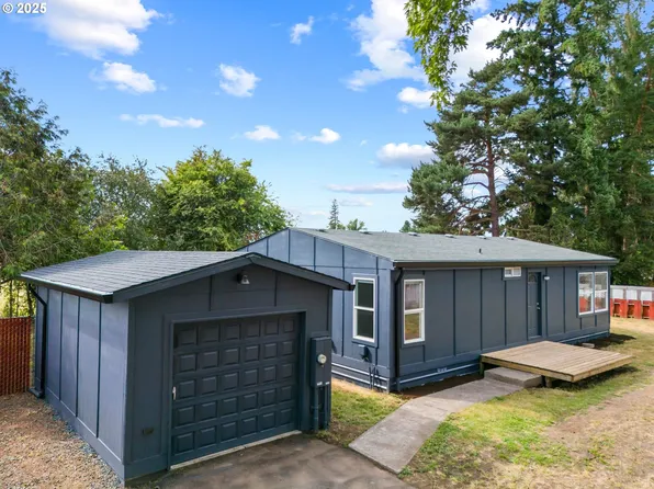 228 S Cole Ave, Molalla, OR 97038