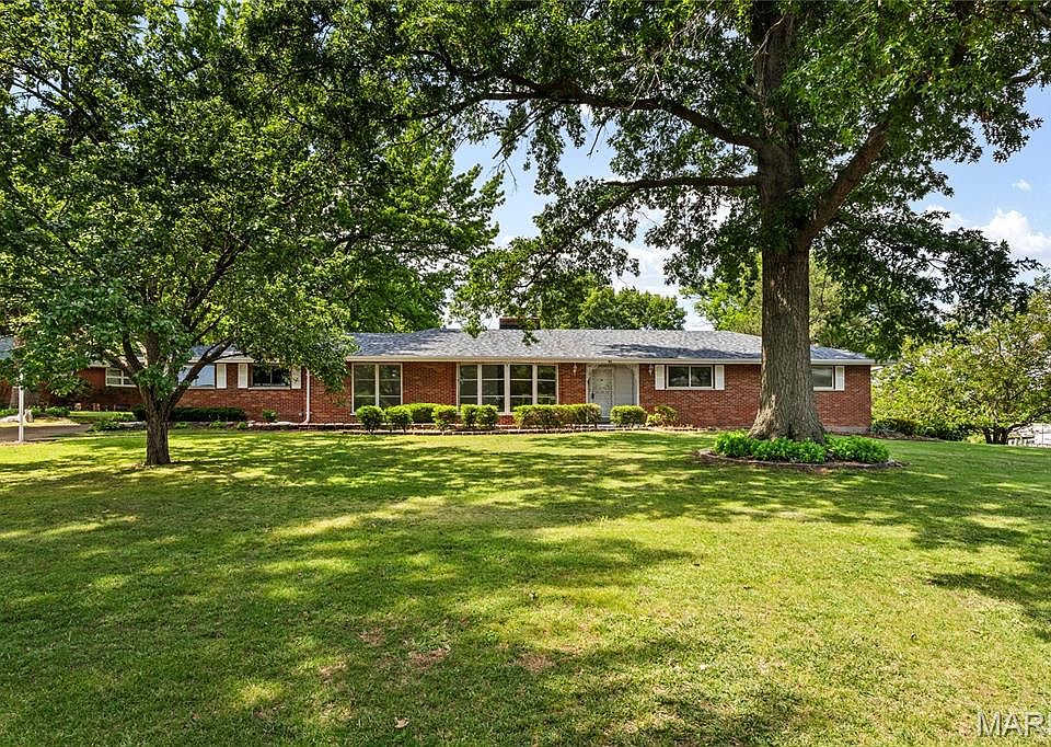 1st image of 41 Harneywold Dr