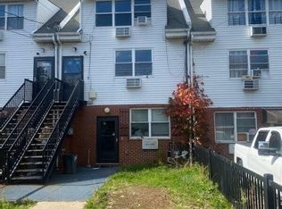 126 Nicholas Ave, Staten Island, NY