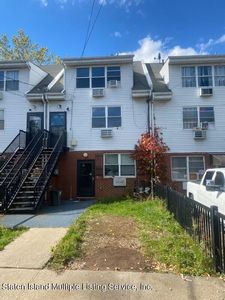 126 Nicholas Ave, Staten Island, NY, 10302