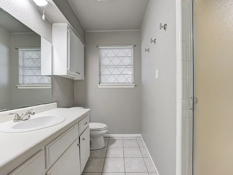 2287 Houston Ave — Photo 23