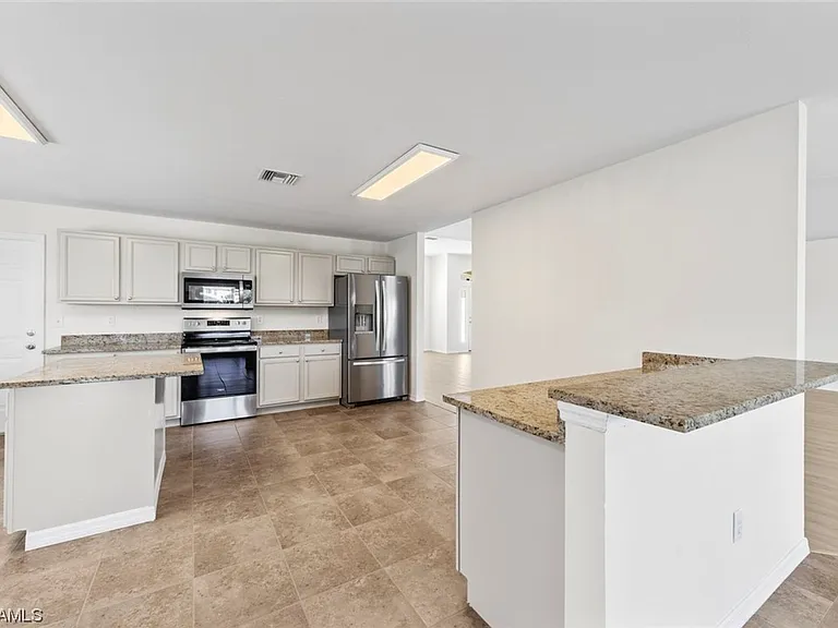 18251 Beauty Berry Ct — Photo 22