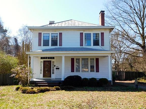 2nd image of 1413 Savannah Ave