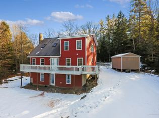 30 Daniel Dr, Gardiner, ME 04345