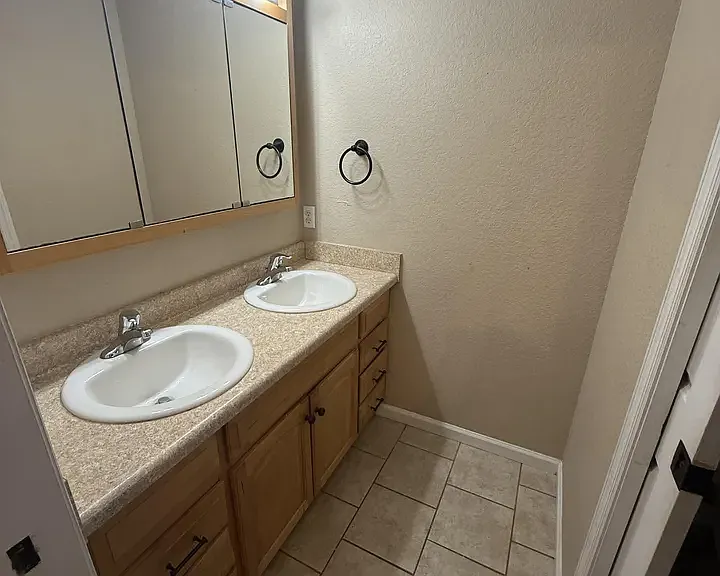 364 Carmen Rocio Way — Photo 14