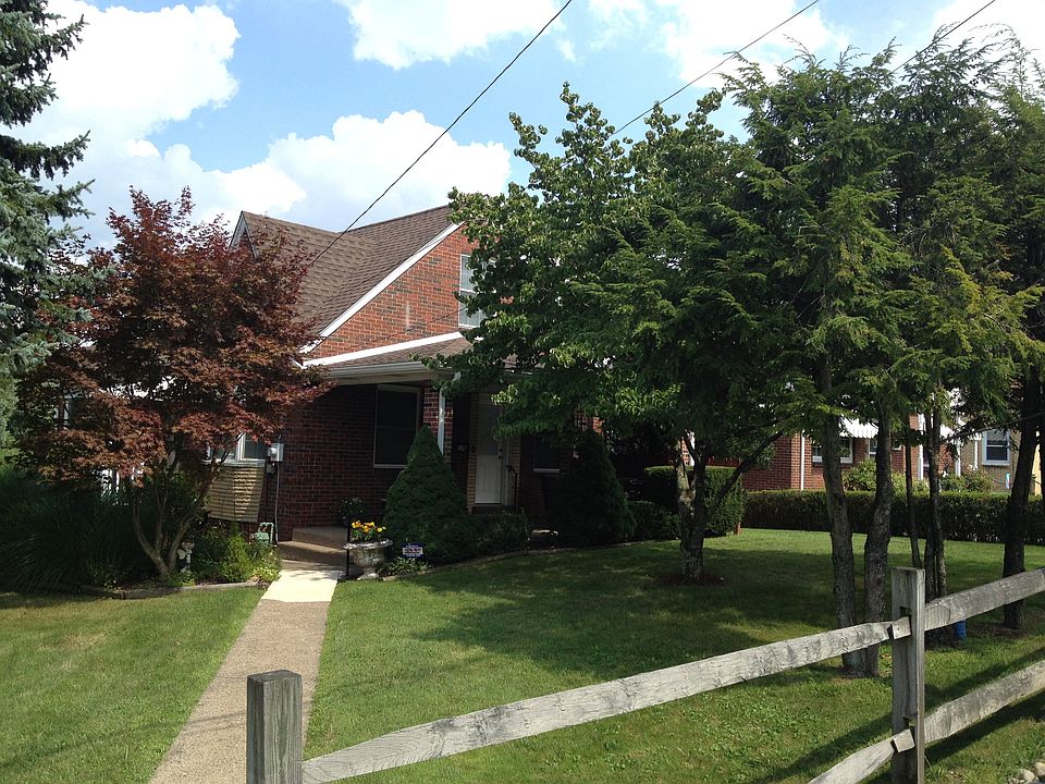 1st image of 236 Carmella Dr